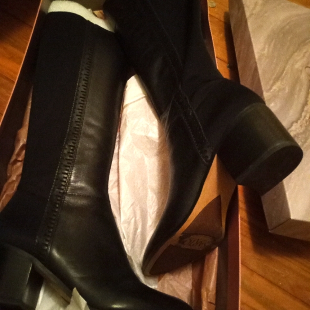 Knee high boots leather and stretch fabric calf